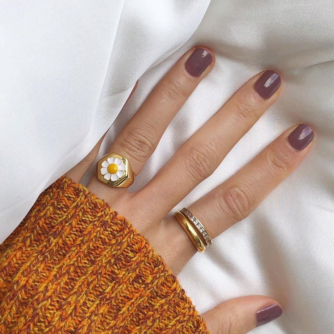 Nail Polish - Rose Mountbatten