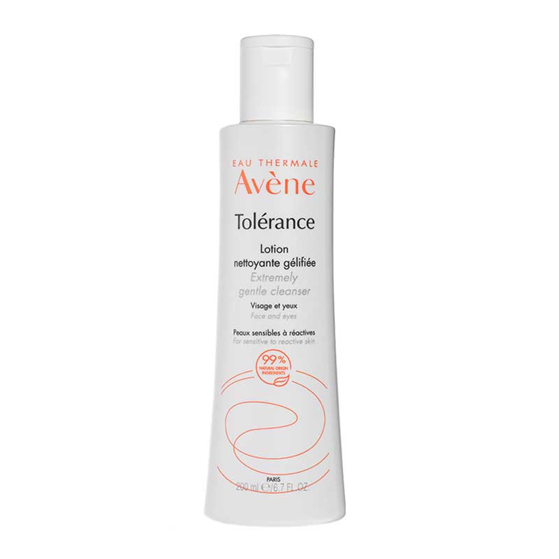 A bottle of Eau Thermale Avène Tolerance Extremely Gentle Cleanser.