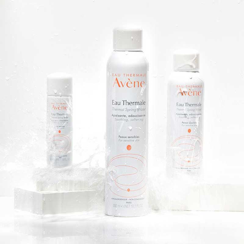 3 tubes of Cicalfate+ Restorative Protective Cream being splashed by water