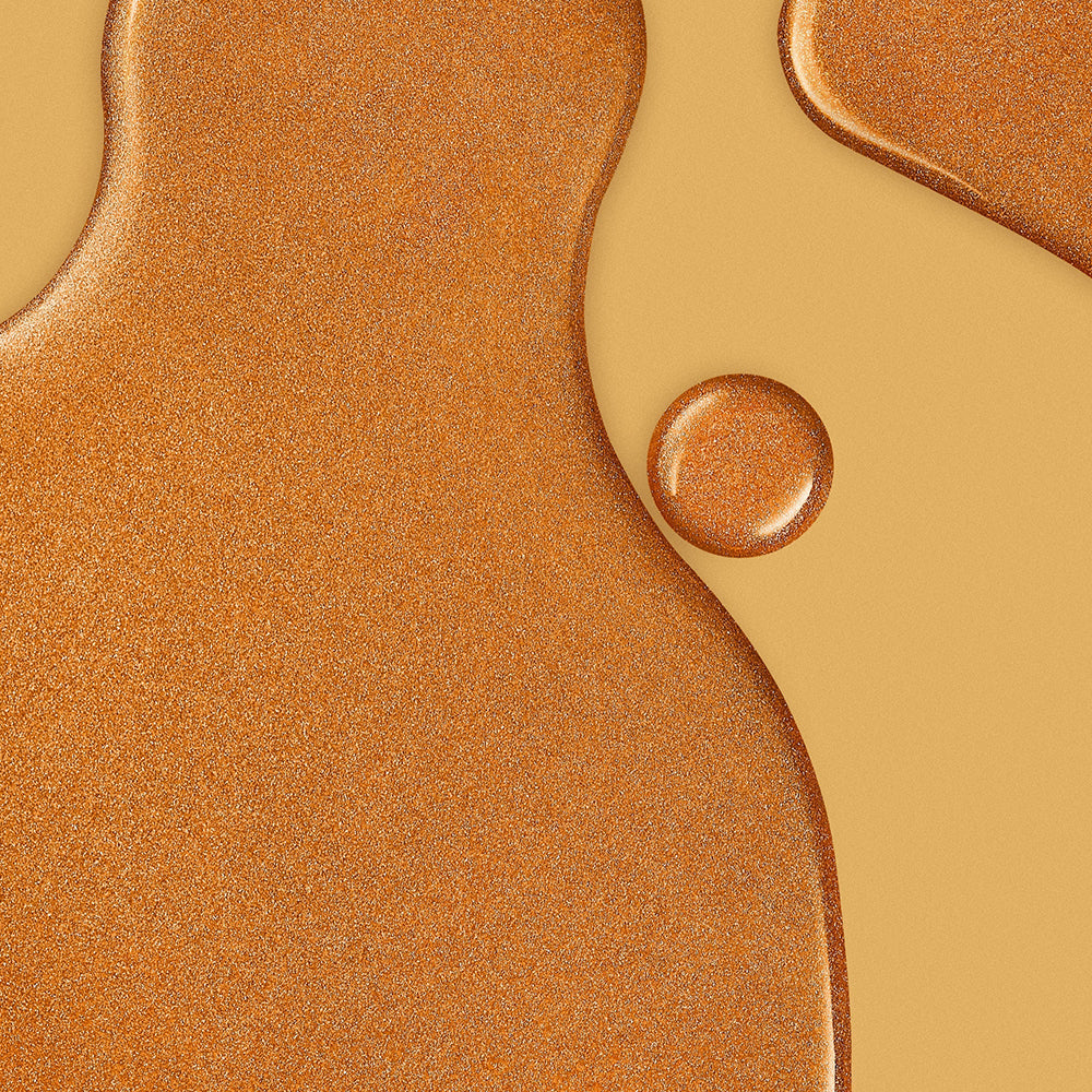 Nuxe Gold Oil Swatch. 